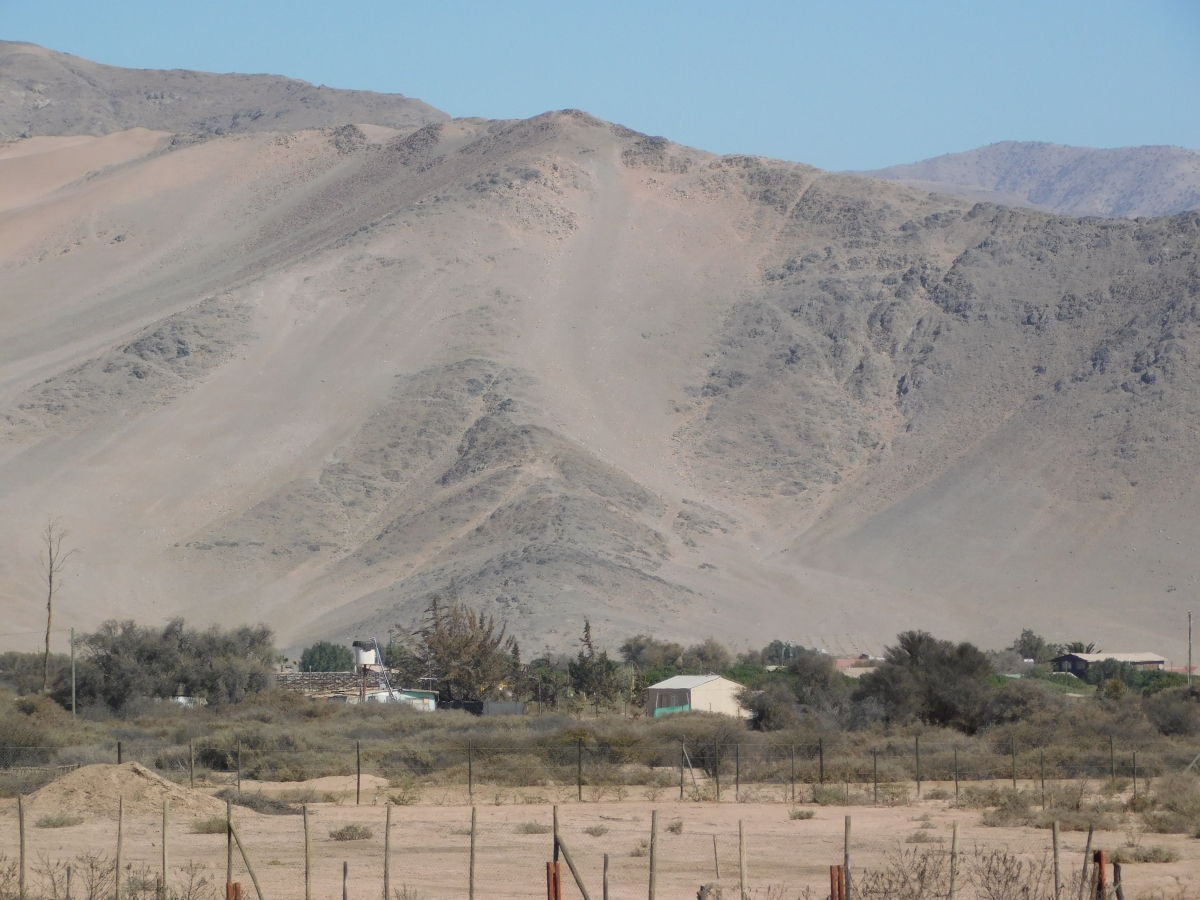 As no ms son los cerros nortinos, pero tambin tienen su encanto y sus maravillas, solo hay que buscarlas muy bien jajjajja