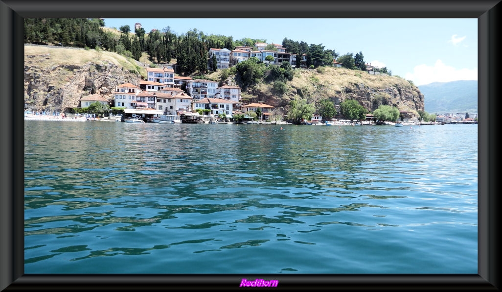 Urbanizacin de lujo con sus propios puntos de amarre en el lago Ohrid