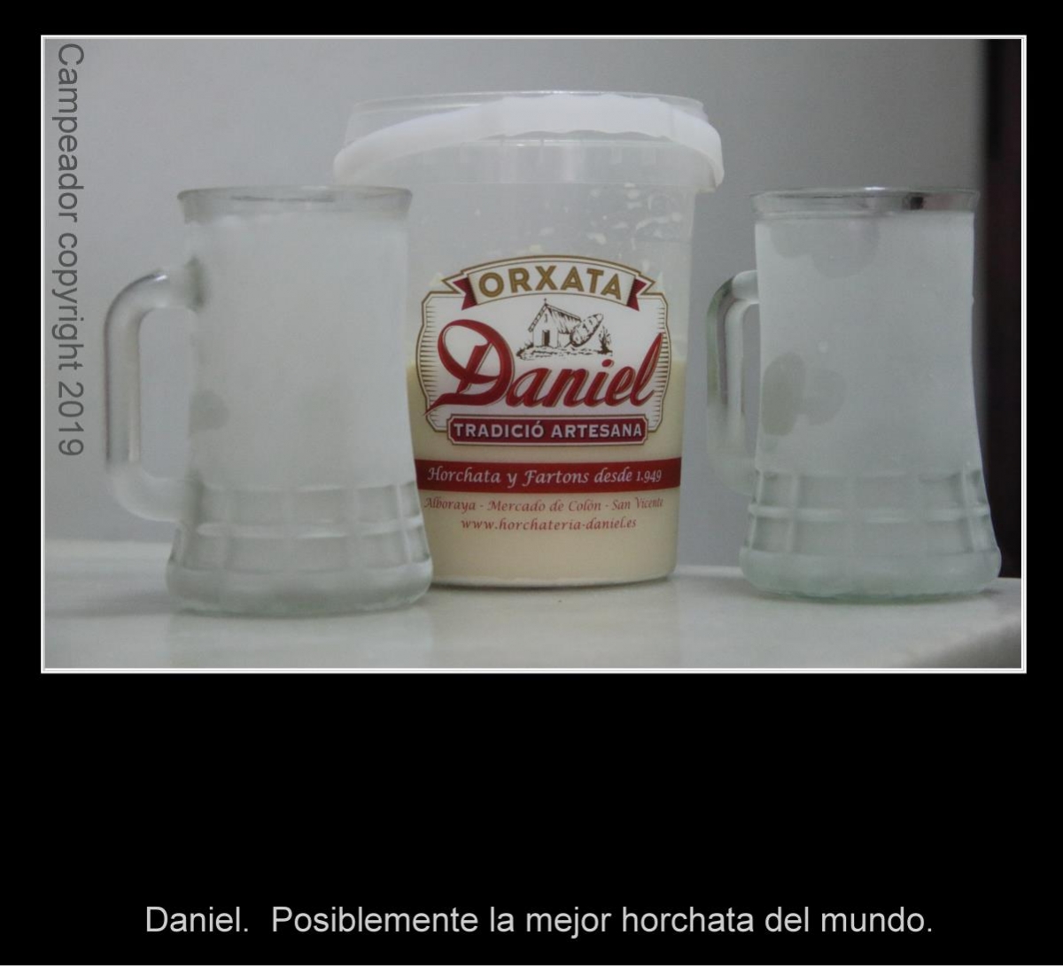 Daniel. Posiblemente la mejor horchata del mundo. Photography by Mario Cid (Campeador).