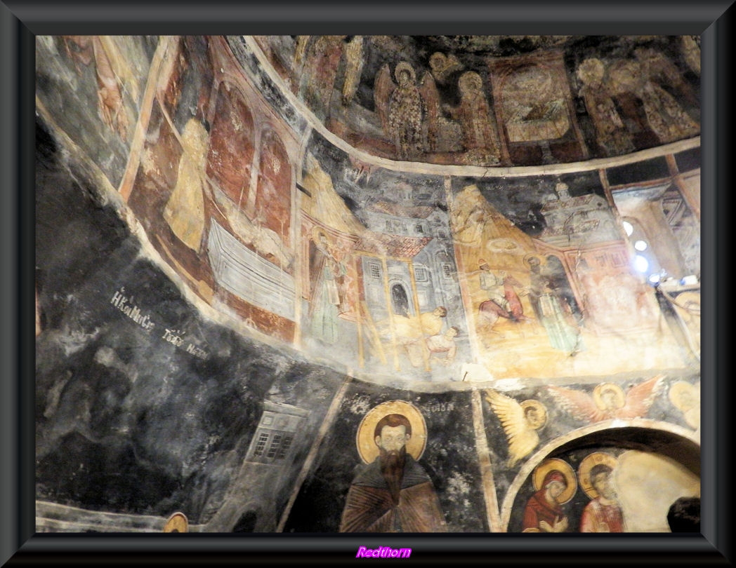 La segunda cpula tambin rene numerosos frescos