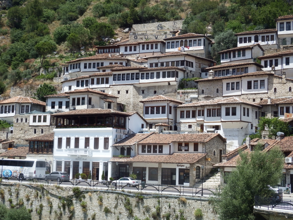 Berat, la ciudad de las 1000 ventanas
