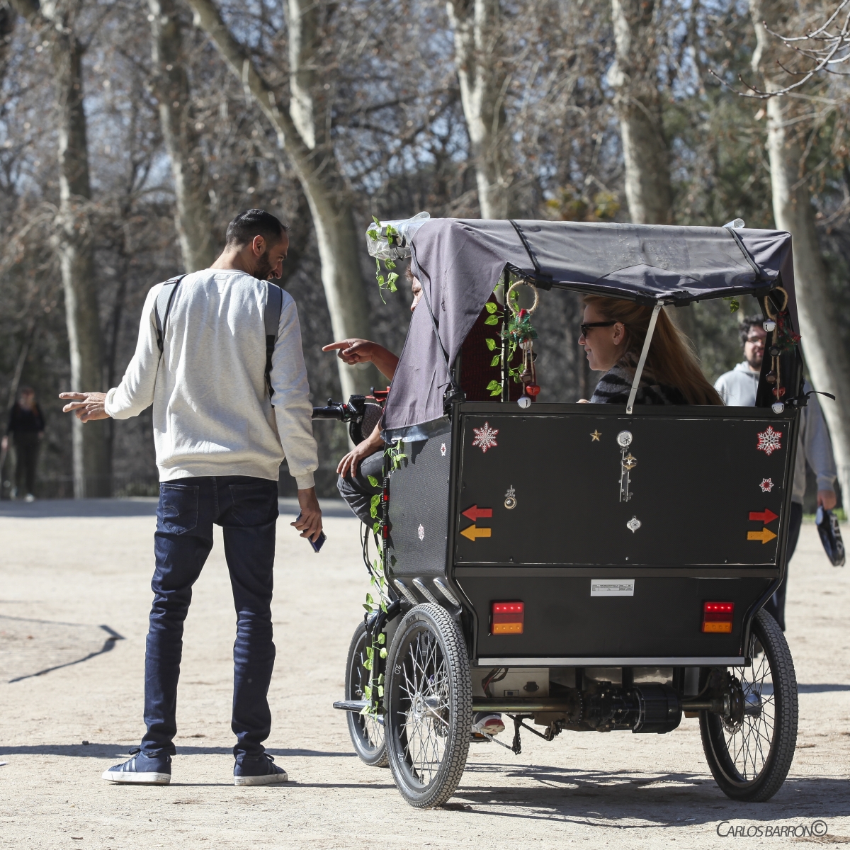 TUC TUC!... QUIN ES?