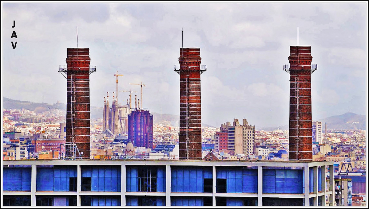 Tres chimeneas. 