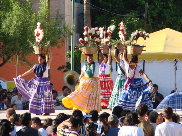 BAILE TRADICIONAL DE OAXACA