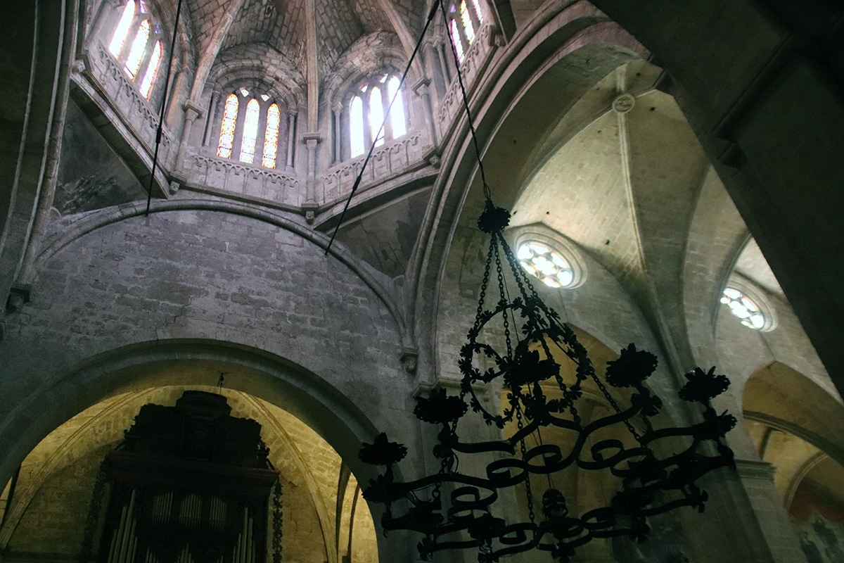 Interior iglesia monasterio Sant cugat