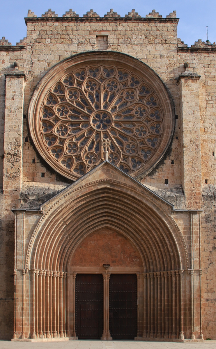 Puerta iglesia