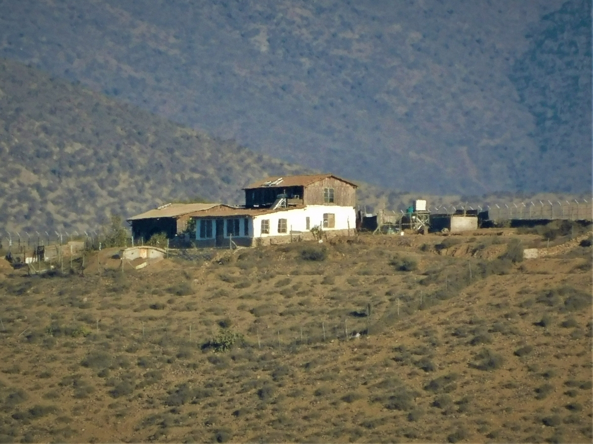 Una postal, sacada del otro lado del ro