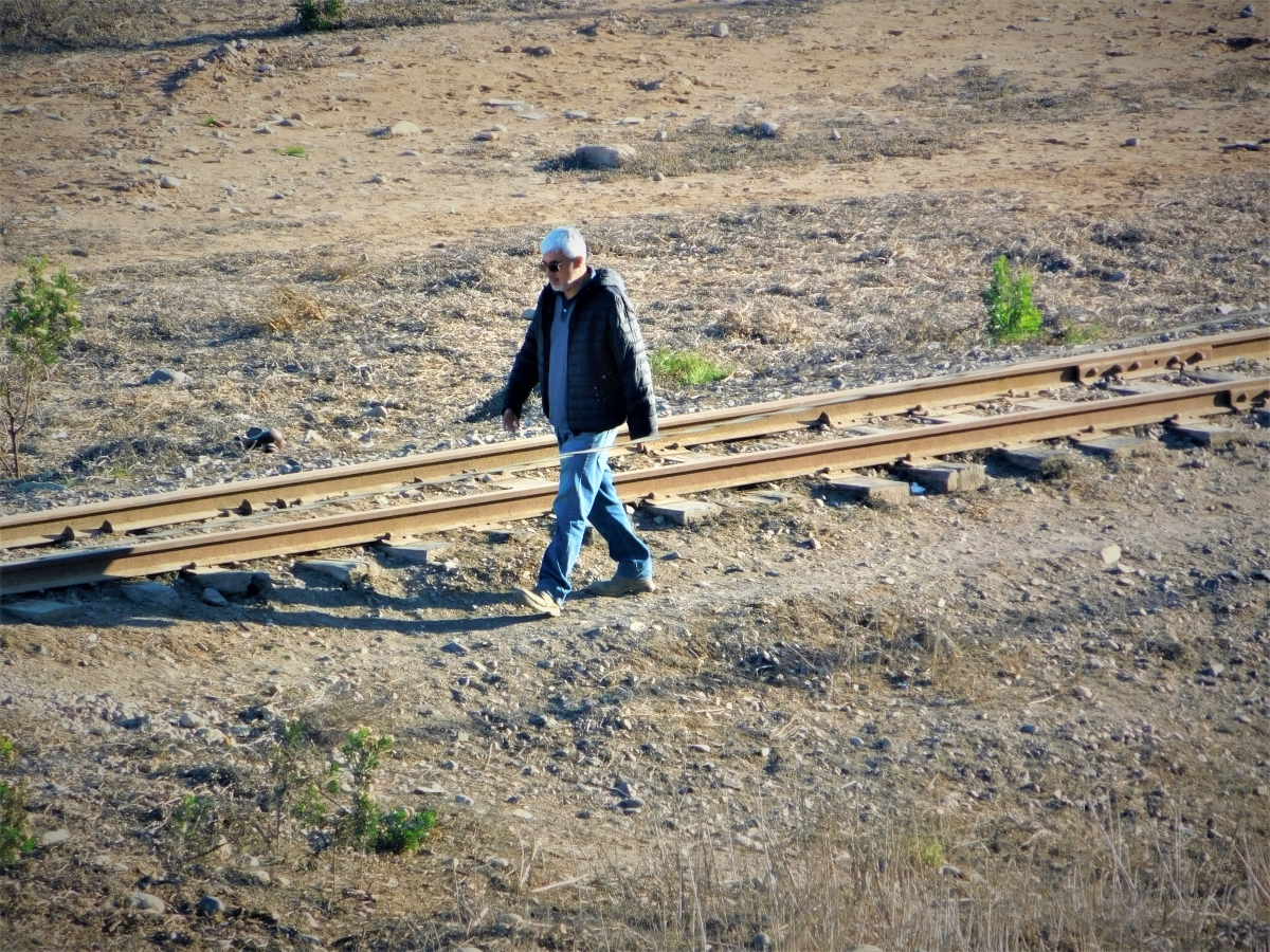 Caminante no hay camino si no andas jajaja, se me olvid el dicho