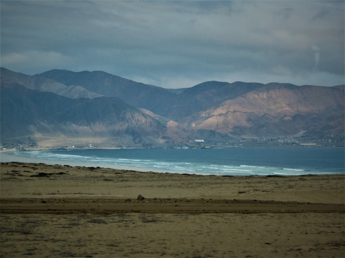 It is located on the coastal side of Chañaral