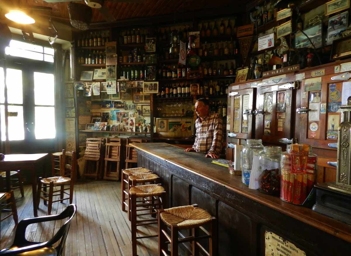 EL BAR 