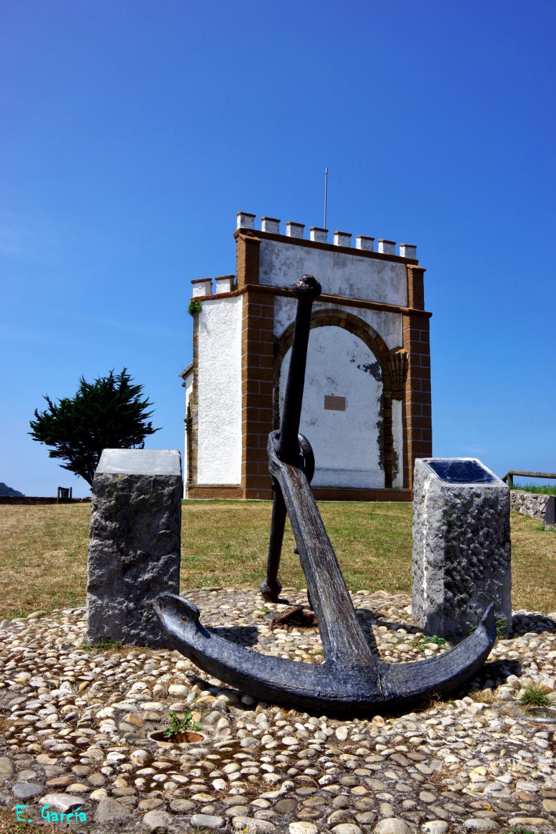 La Ermita del Acantilado