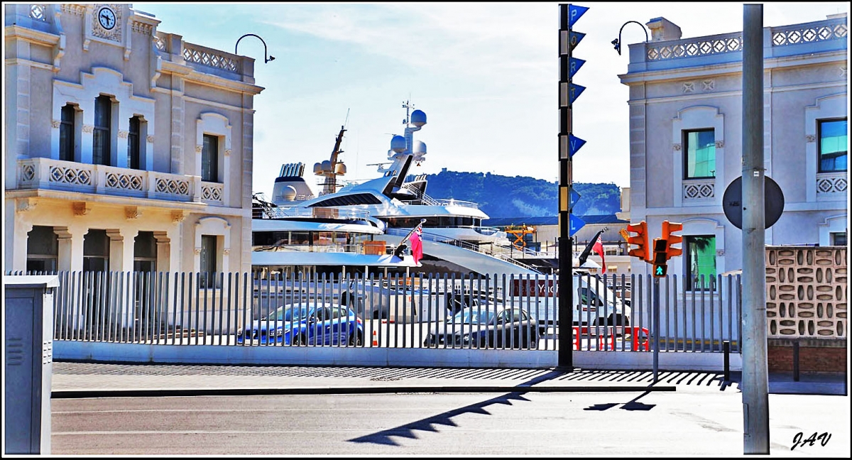 Moll de Ponent - Muelle de Poniente. 4