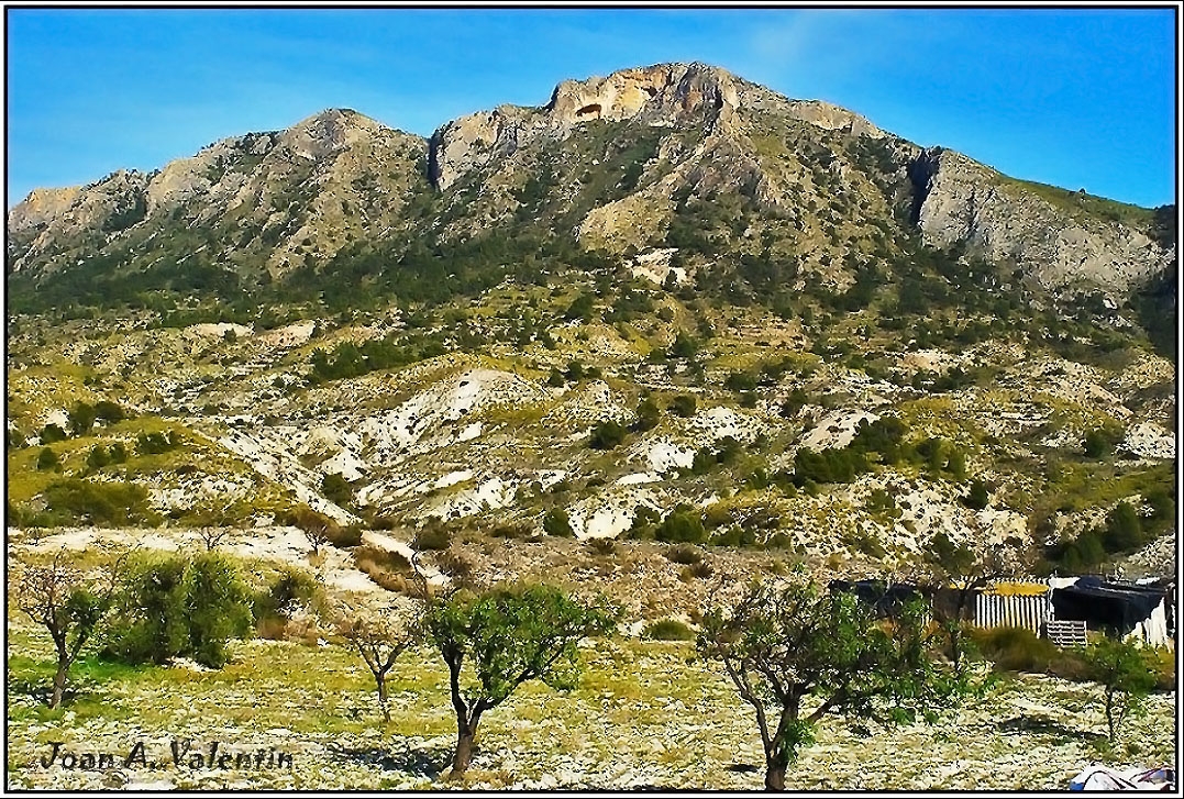 Sierra Luga o Sierra del Lugar. 2