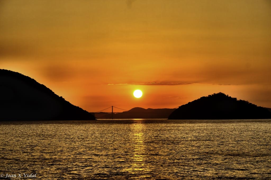 PONT SOBRE EL MAR DE SETO