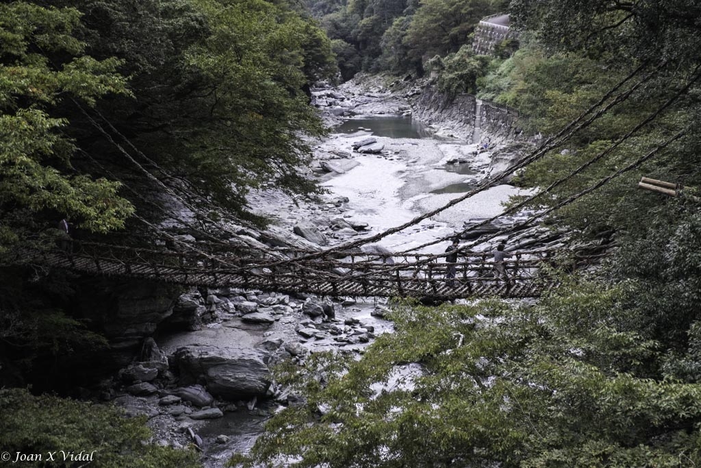 Pont de Kazurabashi