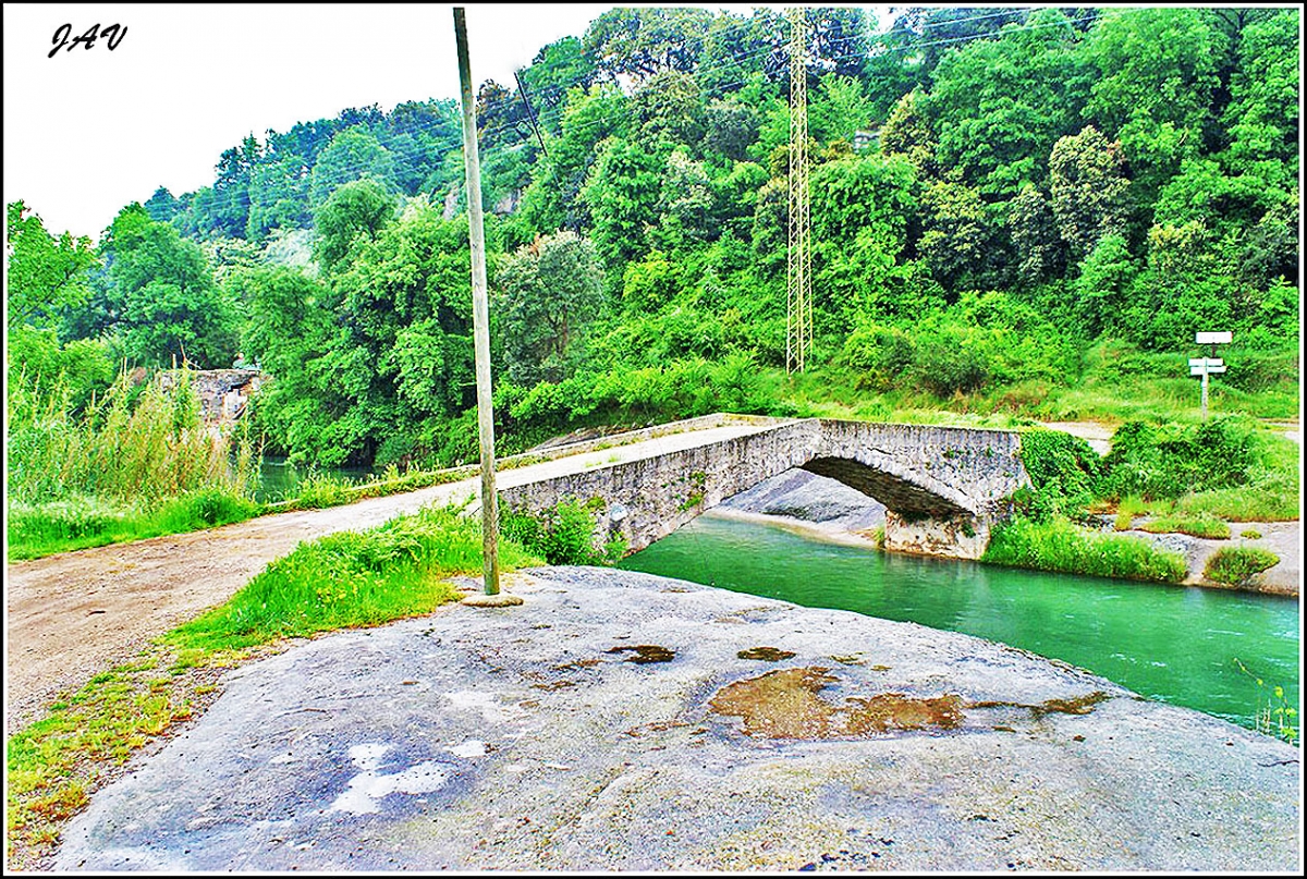 Puente romano en Cal Rosal.