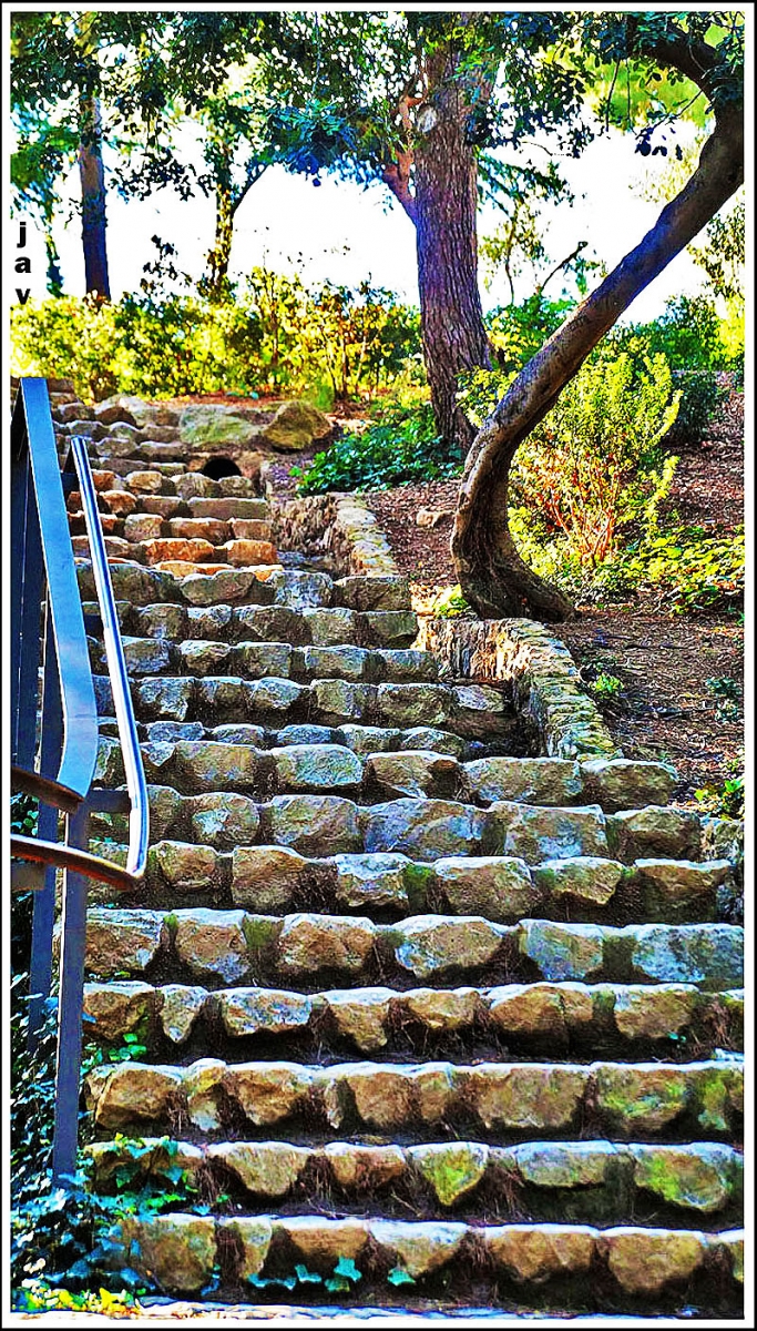 Escalera de piedra.