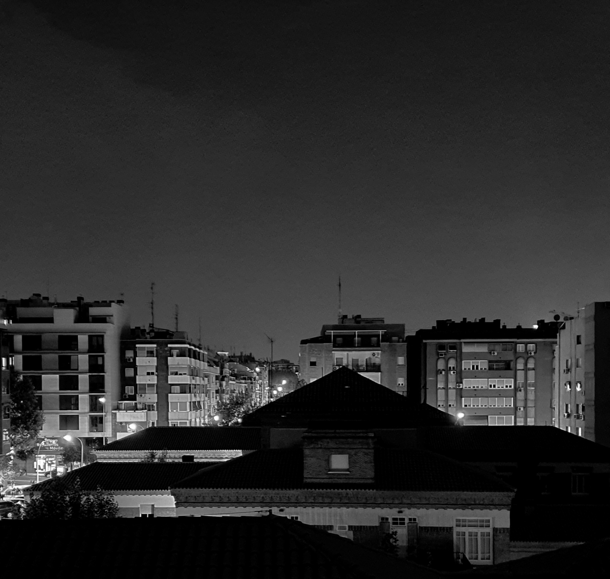 Untitled - Sin ttulo  (Madrid at night - Madrid de noche). Photo by Campeador. 