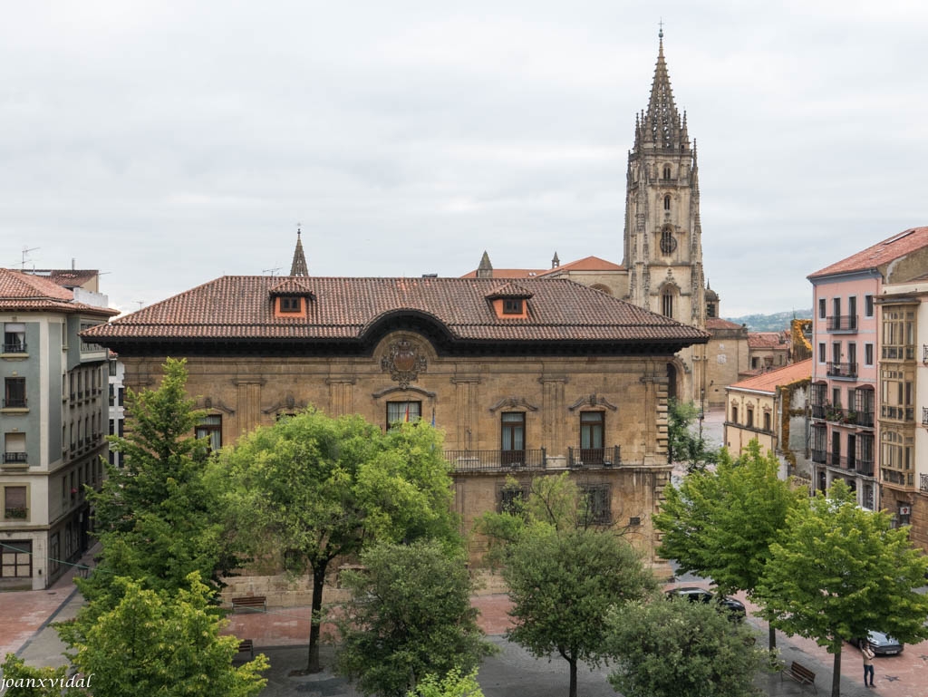 PLAZA DE PORTIER