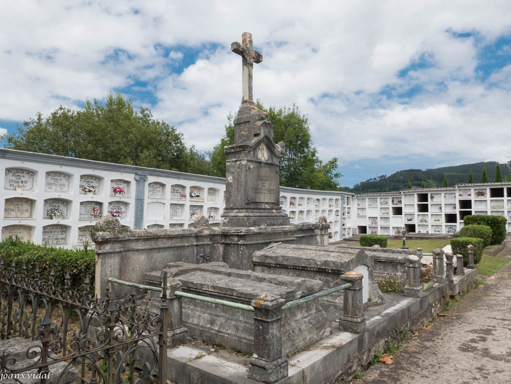 CEMENTERIO SAN JUAN DE AMANDI