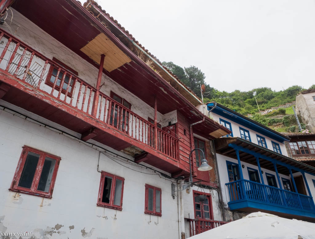 BALCONES DE CUDILLERO