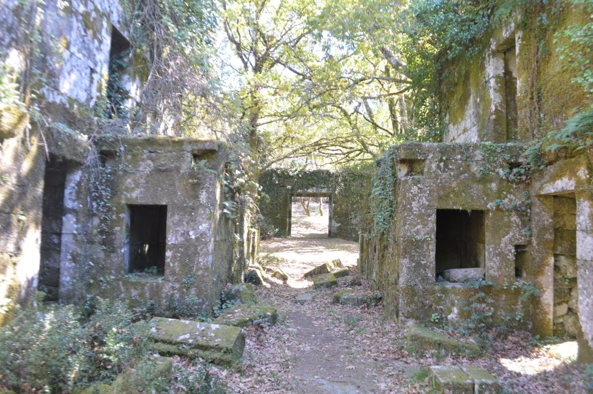 Lugares abandonados: A Escusalla. Lobios. Ourense. Baixa Limia. Parque Natural do Xurs