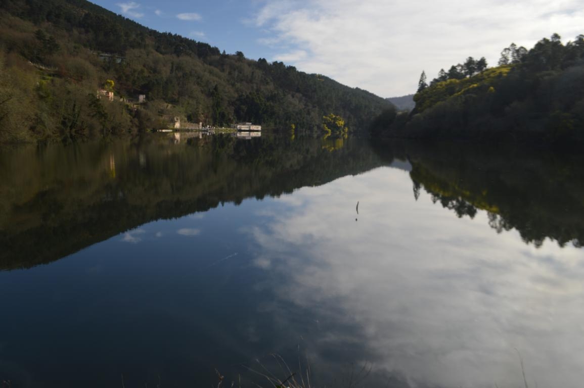  Ro Mio. Cortegada. Ourense. Galicia