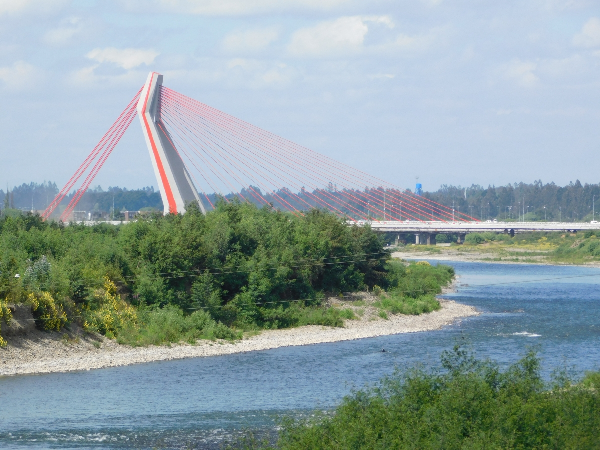 Nuevo puente colgante