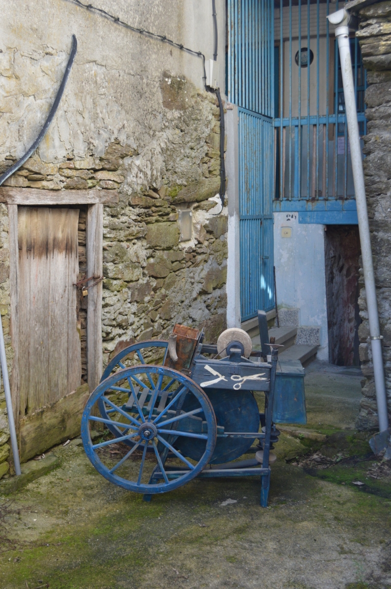 Coleccin de rodas de afiar de Florencio de Arboiro. San Xon de Ro. Ribeira Sacra. Ourense