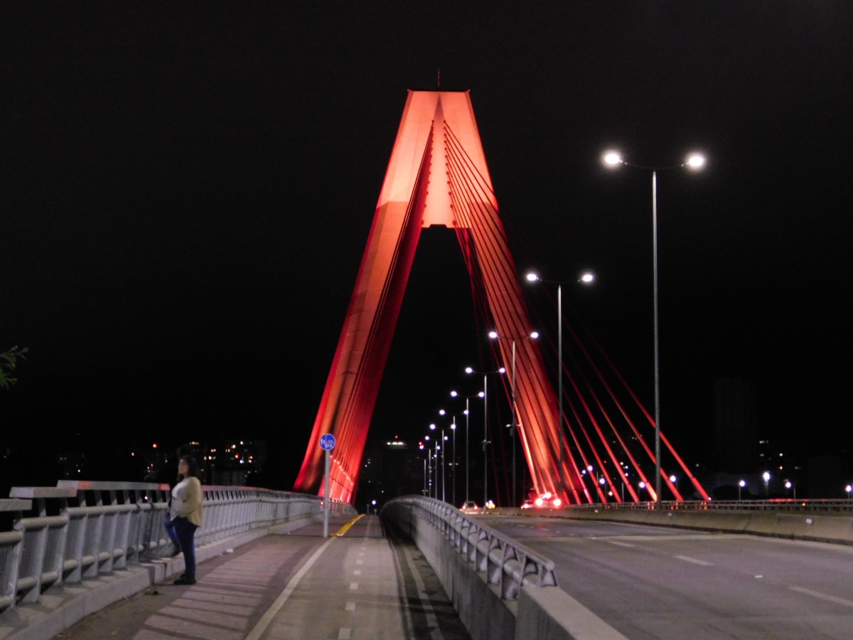 Cambi de luces en el puente