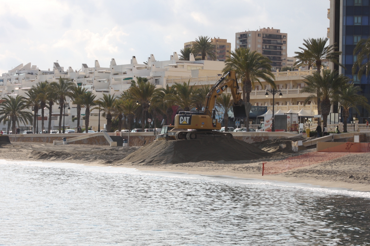 Arenando la Playa