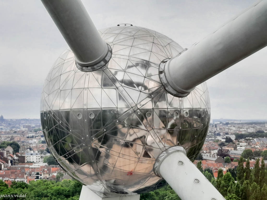 ATOMIUM