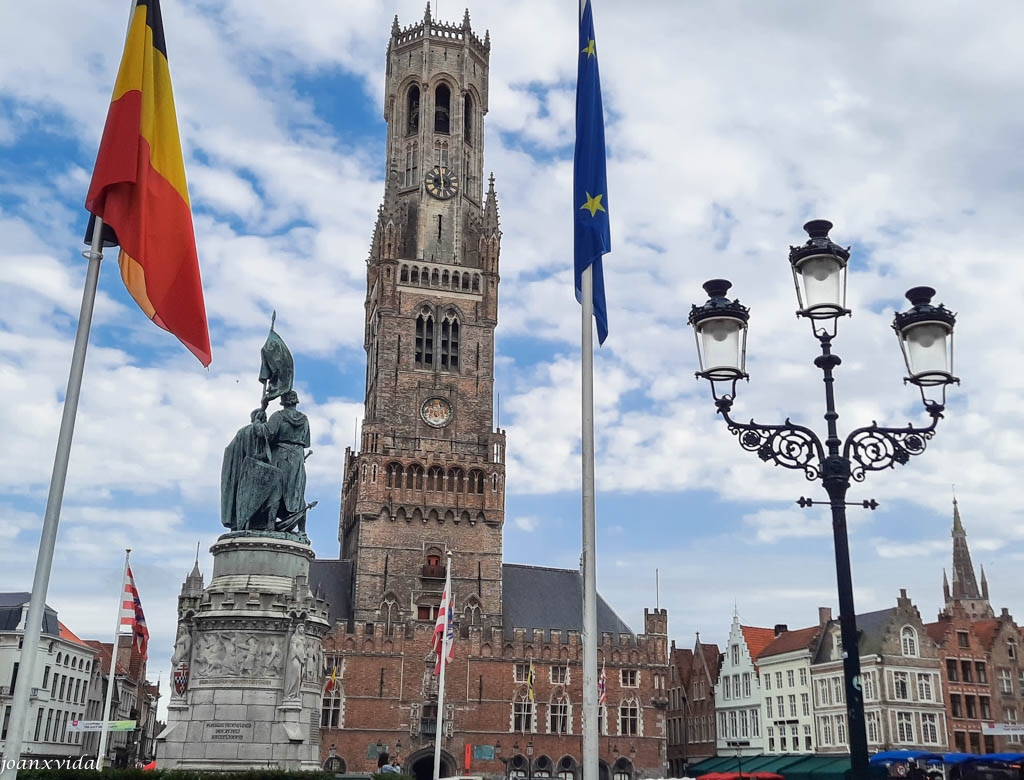 PLAÇA MAJOR DE BRUGGES