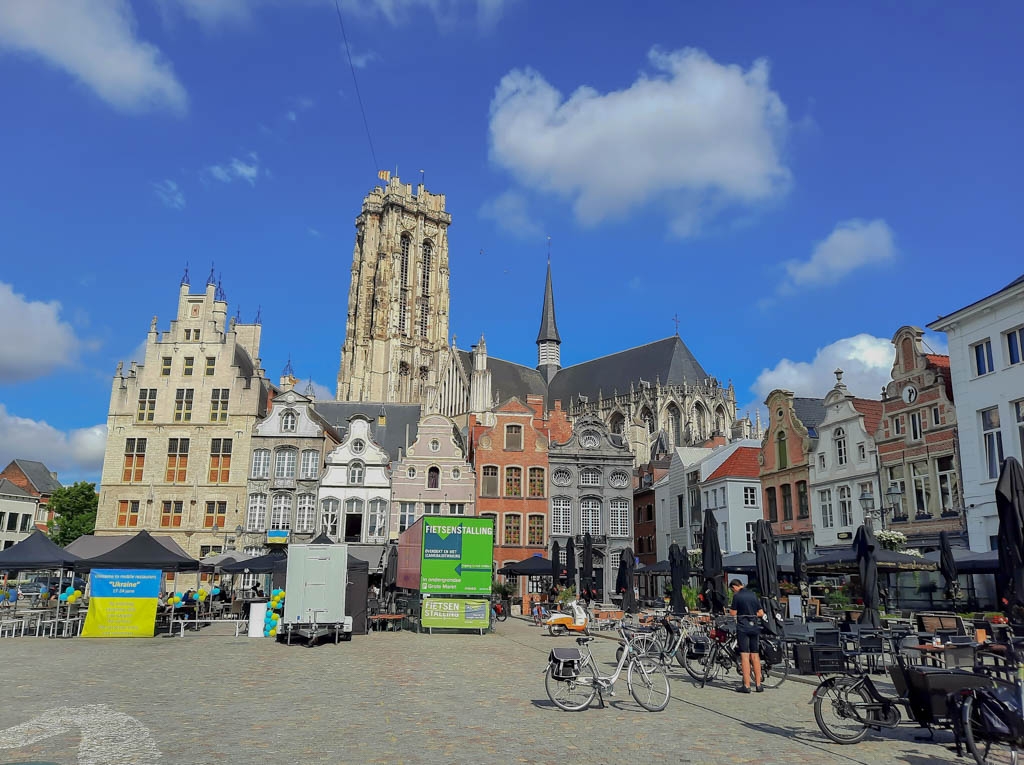 PLAÇA MAJOR DE MALINES