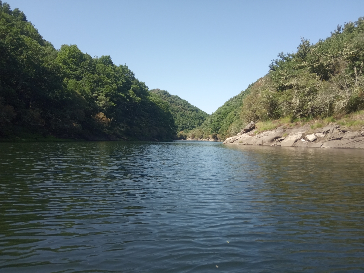 Kayak en Gustolas. Trives-San Xoan de Ro. Ourense. Galicia