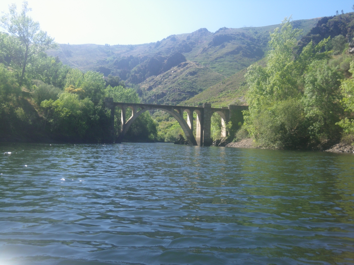 Kayak Navea-Bibei. Trives-San Xoan de Ro. Ourense. Galicia