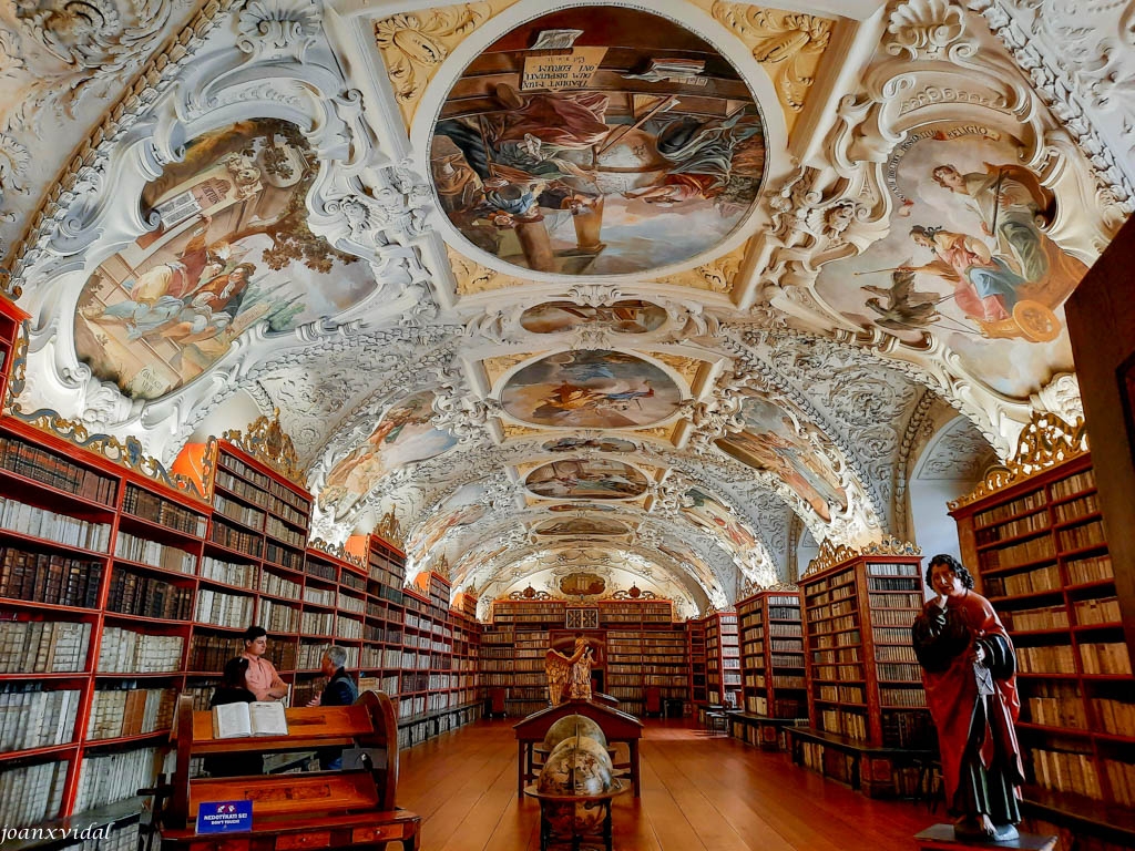 BIBLIOTECA DEL MONESTIR - Sala de la Teologia