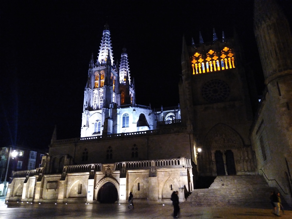 Catedral de Burgos. byJOM