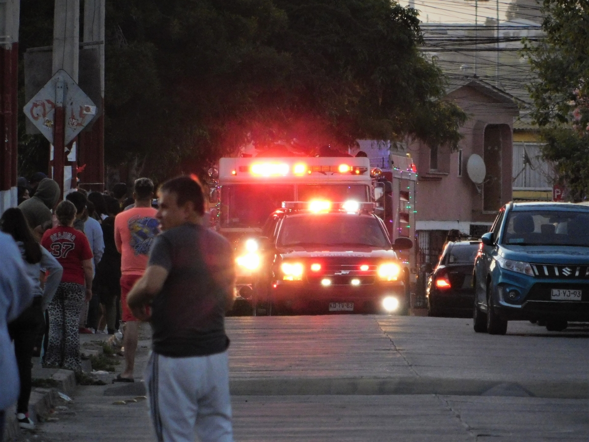 Celebrando navidad con los bomberos 1