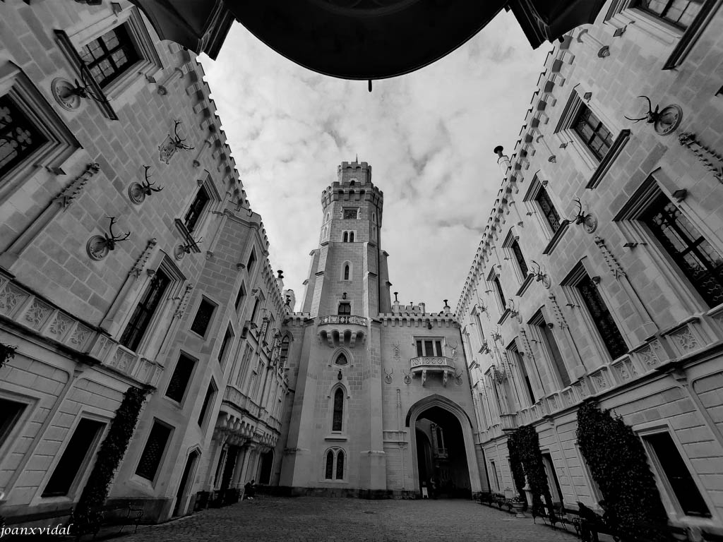 PALAU DE HLUBOK