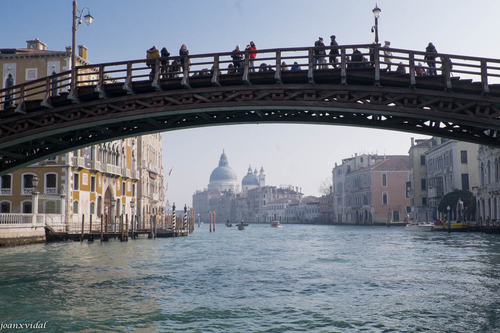 PONT DE L\' ACADEMIA