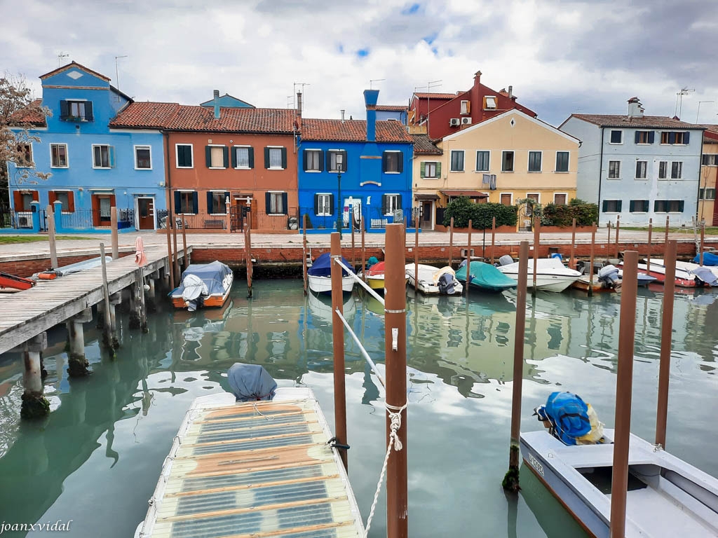 BURANO 