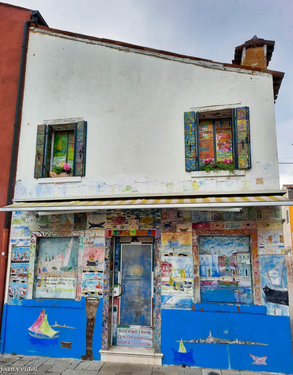 BENVENUTI A BURANO