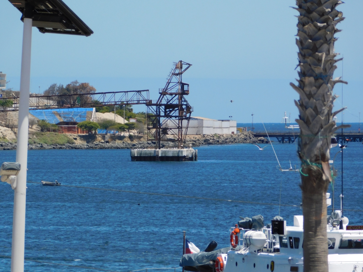 Ex muelle mecanizado, carga fierro