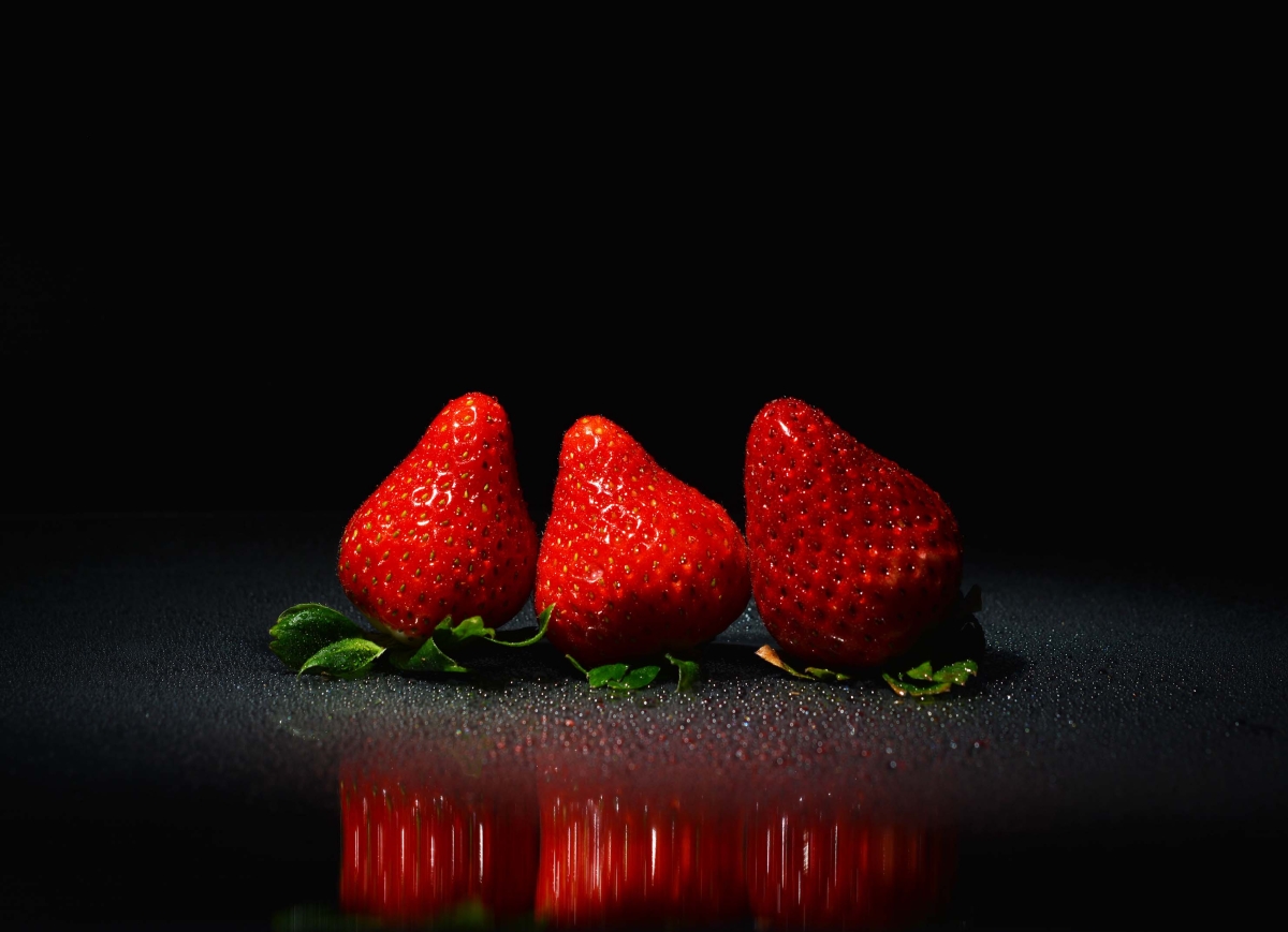 Tres fresas pulverizadas de agua