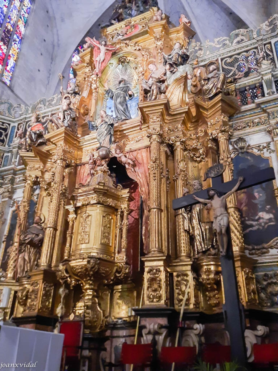 INTERIOR BASLICA DE SANT FRANFESC