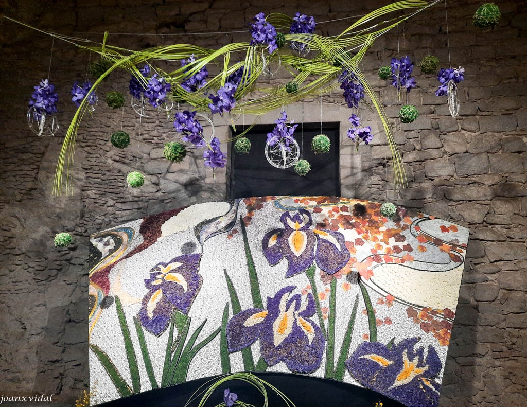 TAPS FLORAL
