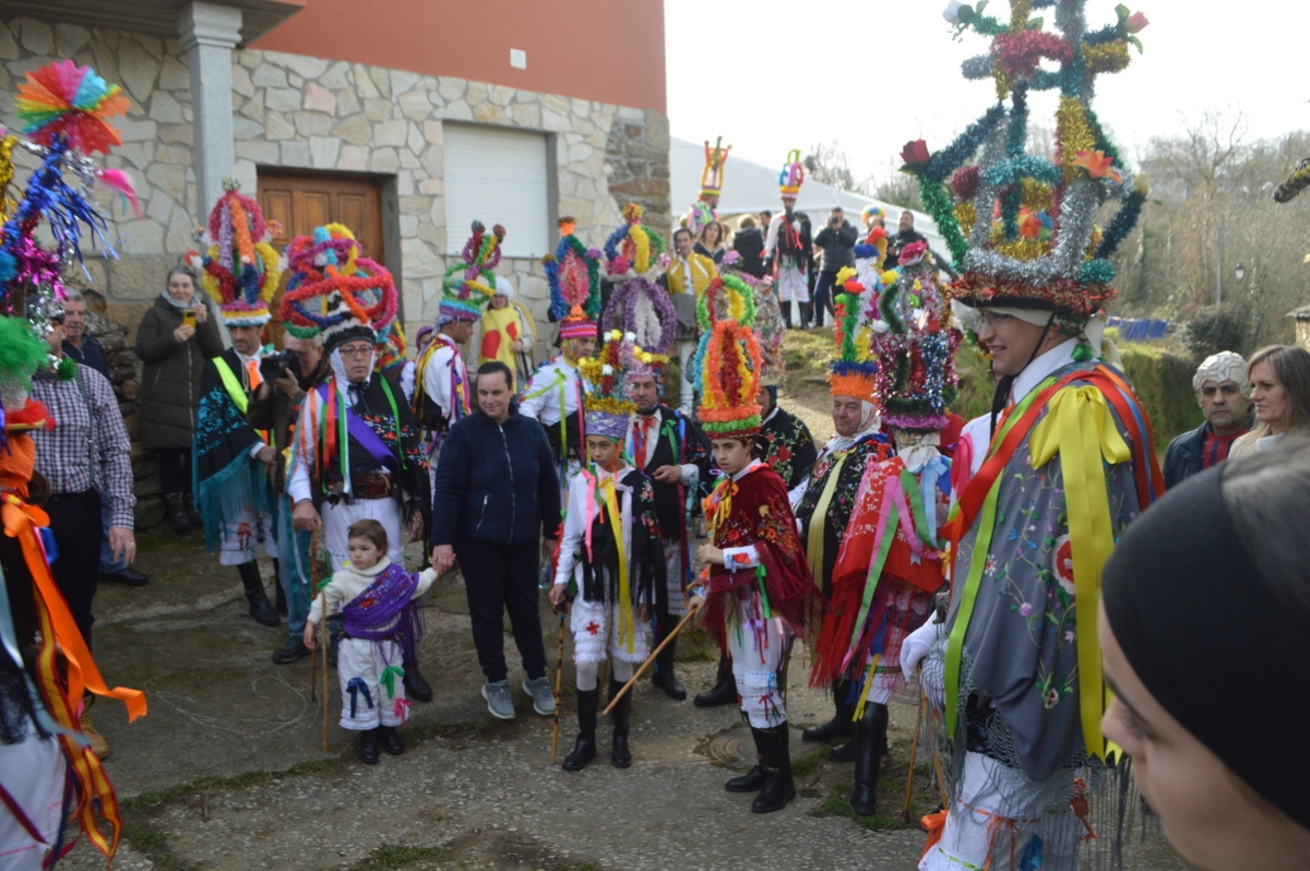 Entroido 2024. Foliada en Trabazos (Manzaneda)