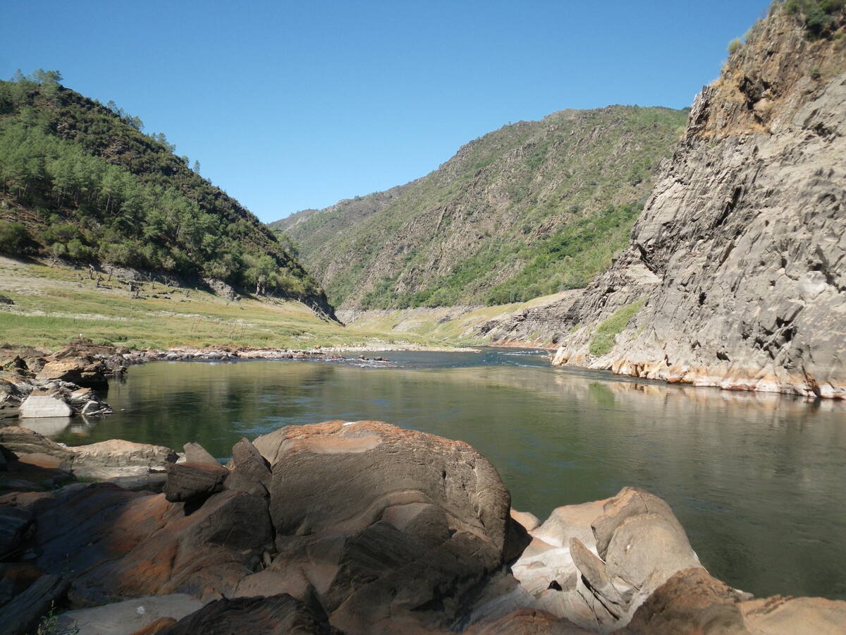 Vaciado Ro Sil. Ribeira Sacra. Castro Caldelas (Ourense)/Monforte de Lemos (Lugo) Galicia