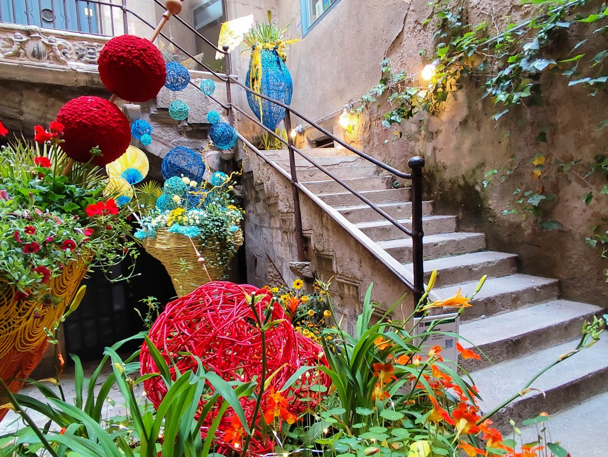 ESCALA FLORAL